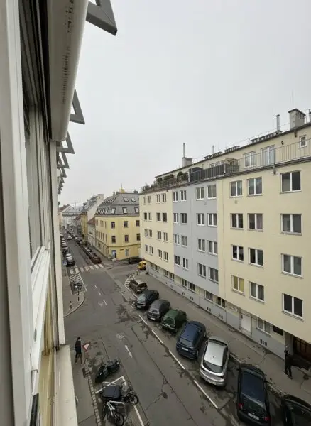 Moderne 2-Zimmer-Wohnung mit offener Wohnküche im 18. Bezirk