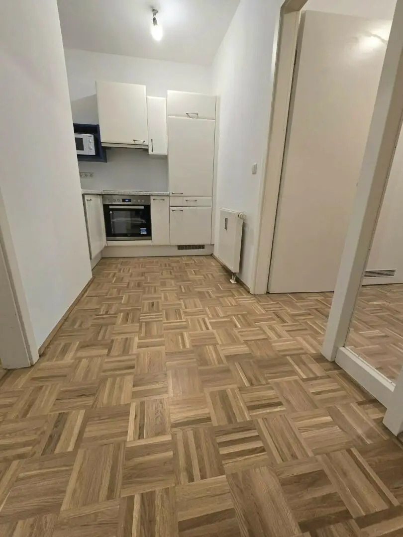 Entzückende Gartenwohnung mit Garagenplatz!