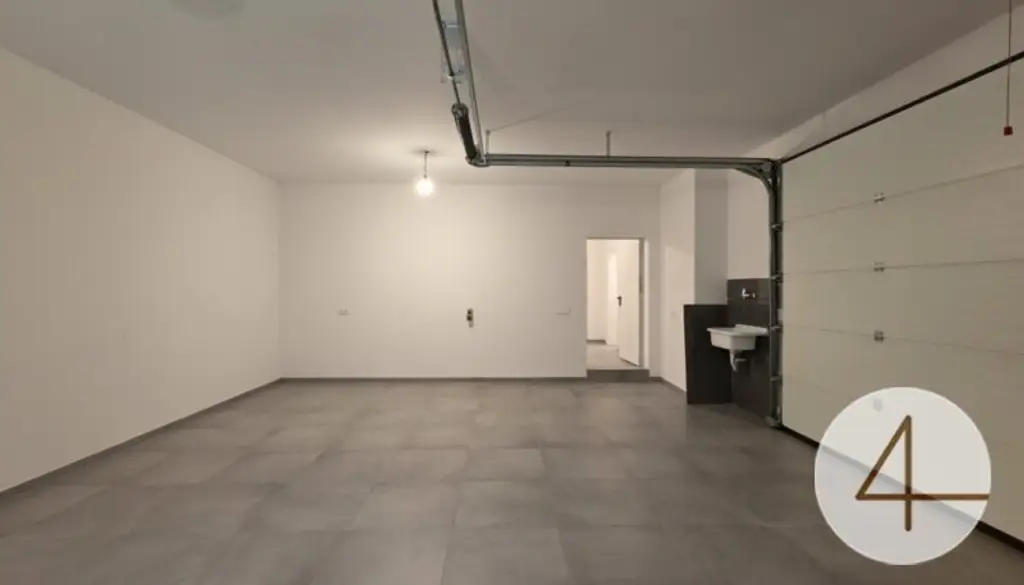 Romantische Abende bei Kerzenschein, Lagerfeuer im Garten, 156 m2 Nutzfläche + Garage 40 m2