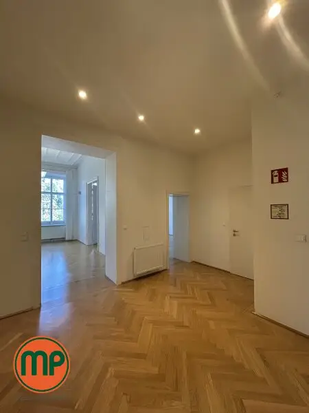 Repräsentatives Büro im Herzen Wiens - mit Blick auf den Burggarten