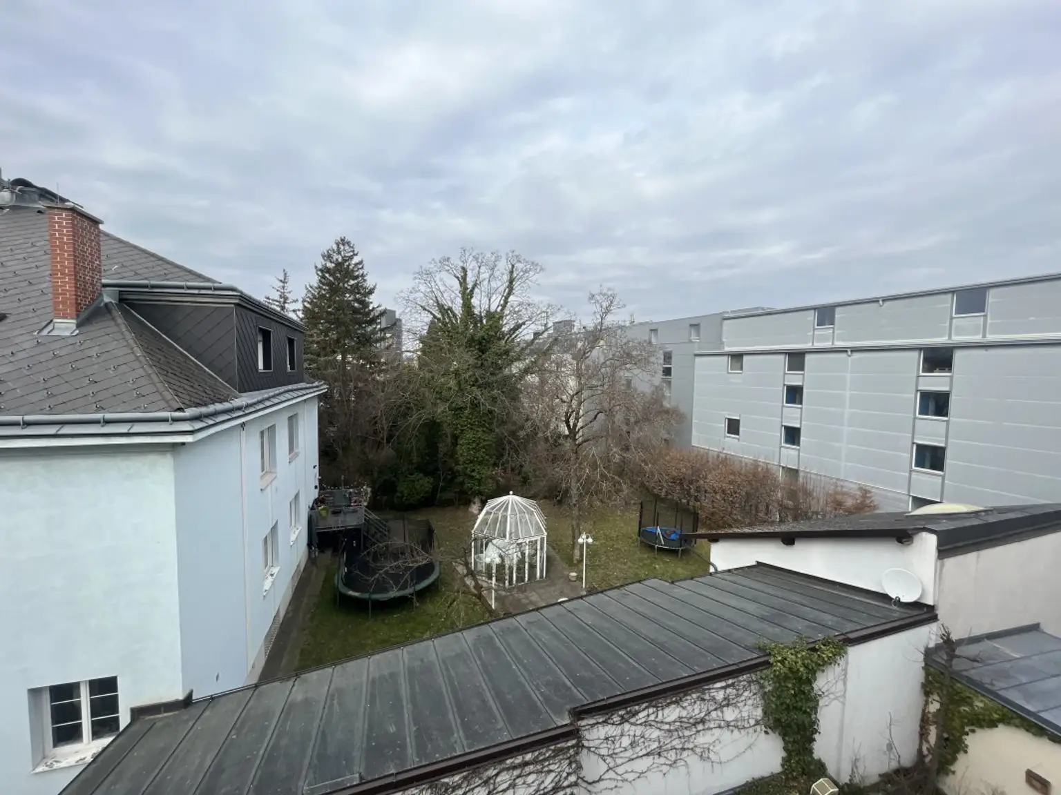 Gemütliche 1-Zimmer-Wohnung mit Terrasse - Nahe U4 Braunschweiggasse