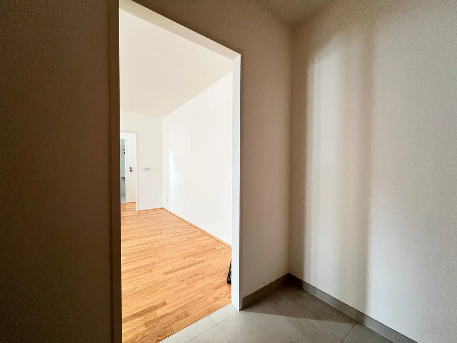 2-Zimmer-Wohnung in Meidlinger Bestlage – saniert & sofort verfügbar