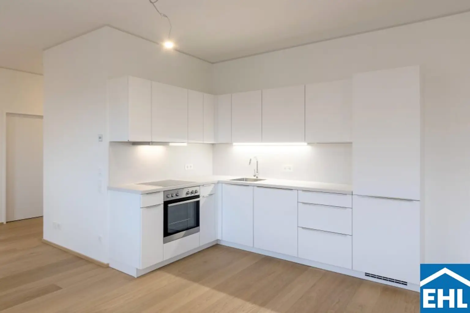 Wunderschöne 3- Zimmer Wohnung mit Terrasse direkt an den Donau- Auen!