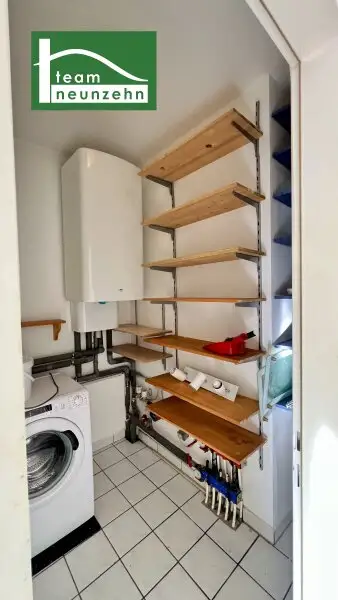 Charmante DG Wohnung, 52m² in Baden, bei LKH – Balkon & großer Keller mit ca. 14m² - nur 198.000€! (Kfz-Stellplatz extra)