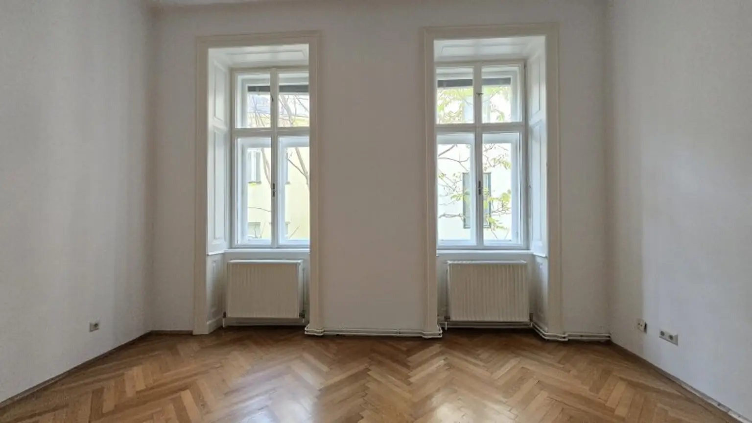 Stilaltbau im Servitenviertel - Sonnige Ausrichtung und Innenhof-Ruhelage