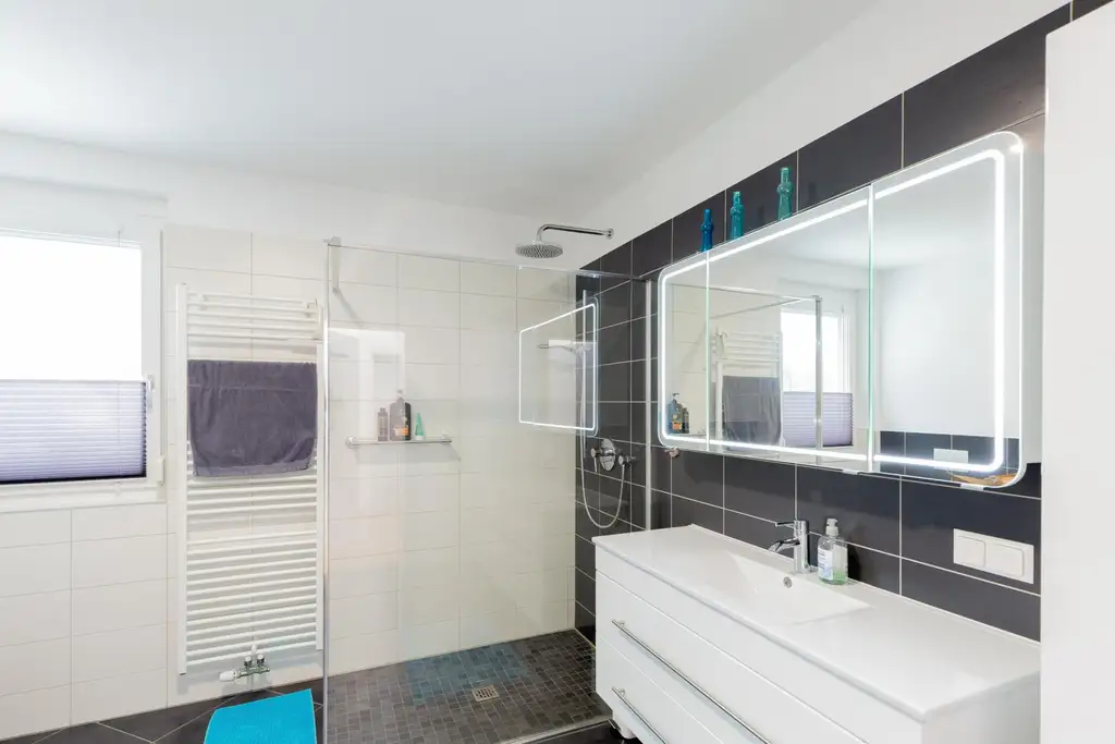 Wow trifft Wohlfühlen: Reihenhaus mit Garten, Sauna & vielen Extras