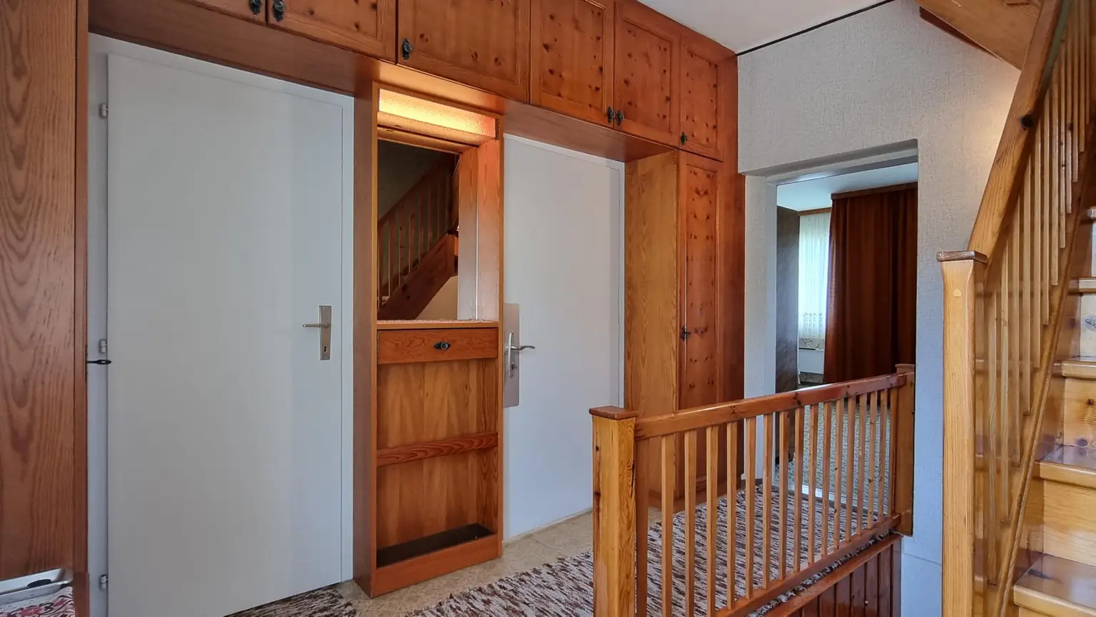 Einfamilienhaus mit großem Grundstück in idyllischer Ruhelage
