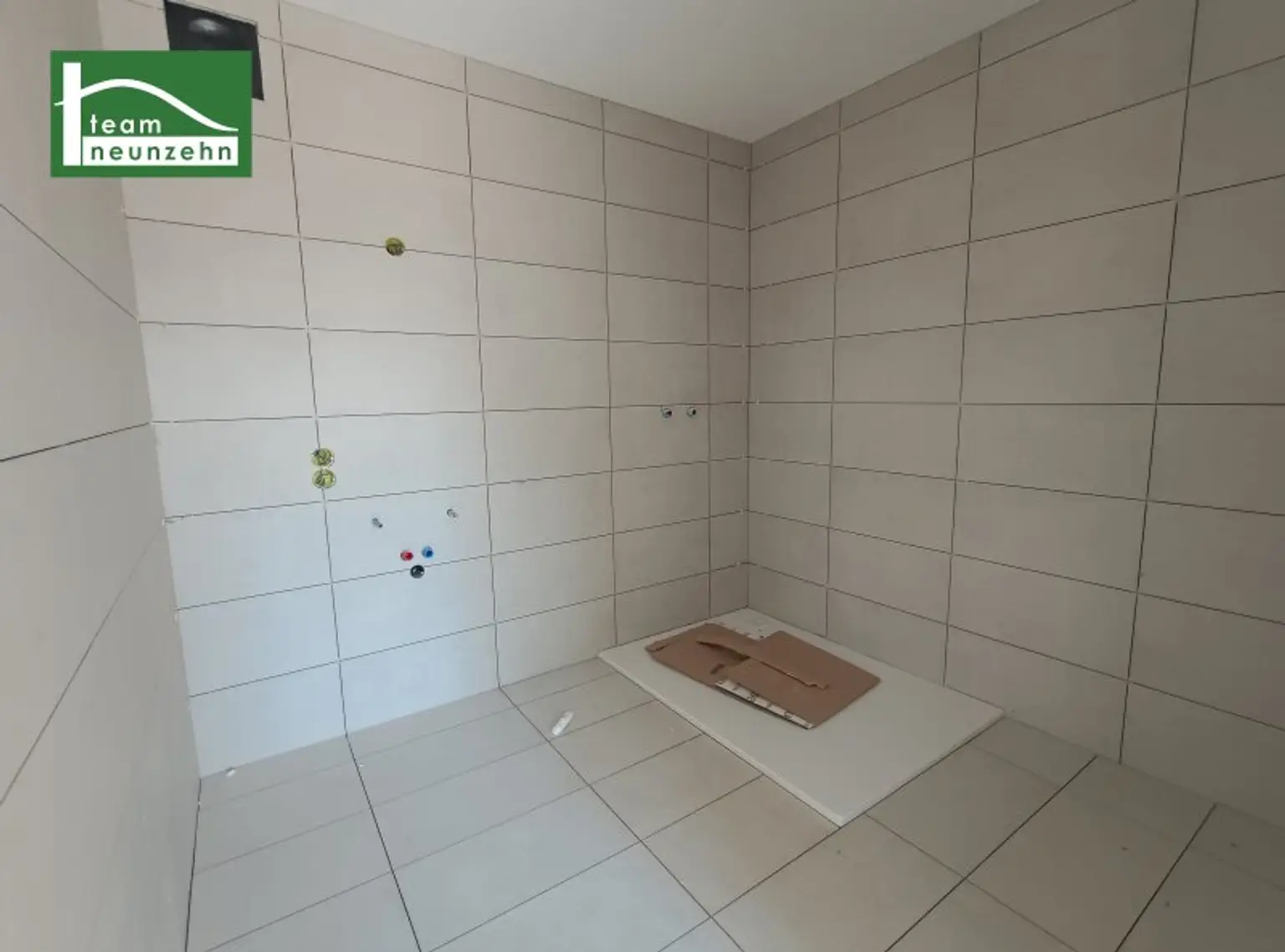 Ruheoase: Dachgeschosswohntraum mit großer privater Außenfläche inklusive Klimaanlage und Sonnenschutz! FLORIANI – Quartier am Tullnerfeld - Ruhelage mit optimaler Anbindung