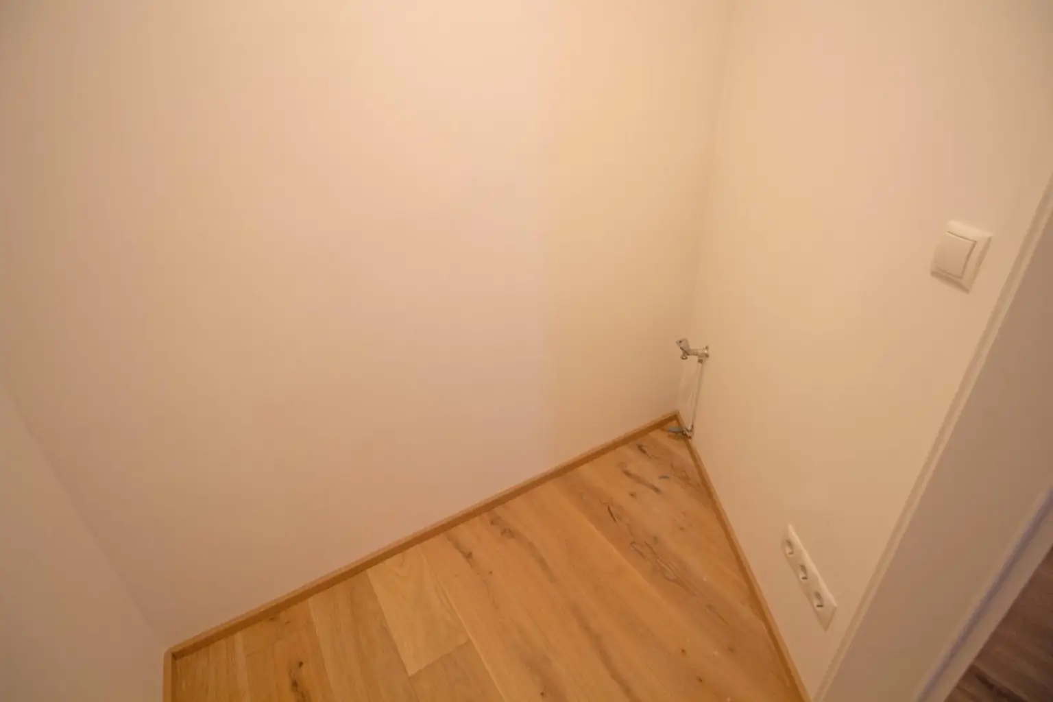 AR