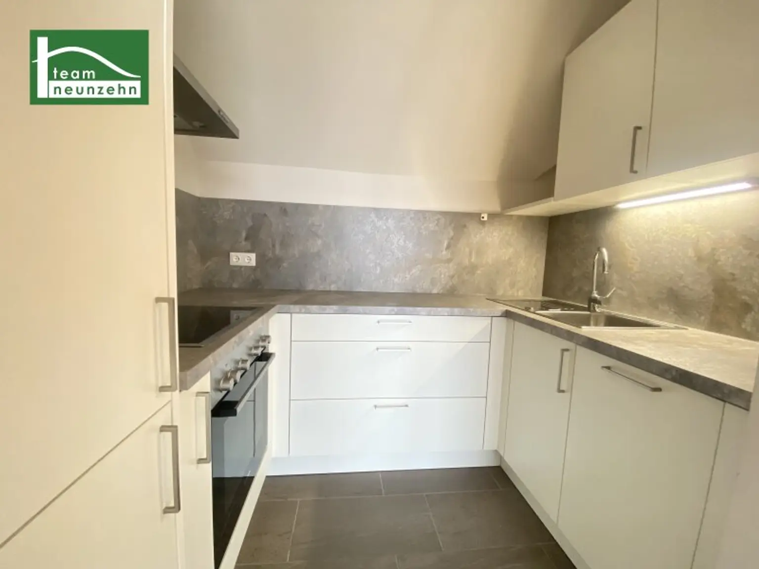 Wohnen im Markhof - Tolle Neubau-Wohnung mit großer Loggia nahe S-Bahn, Schwechat Zentrum und Schwechater Bad! Gemeinschaftliche Dachterrasse!