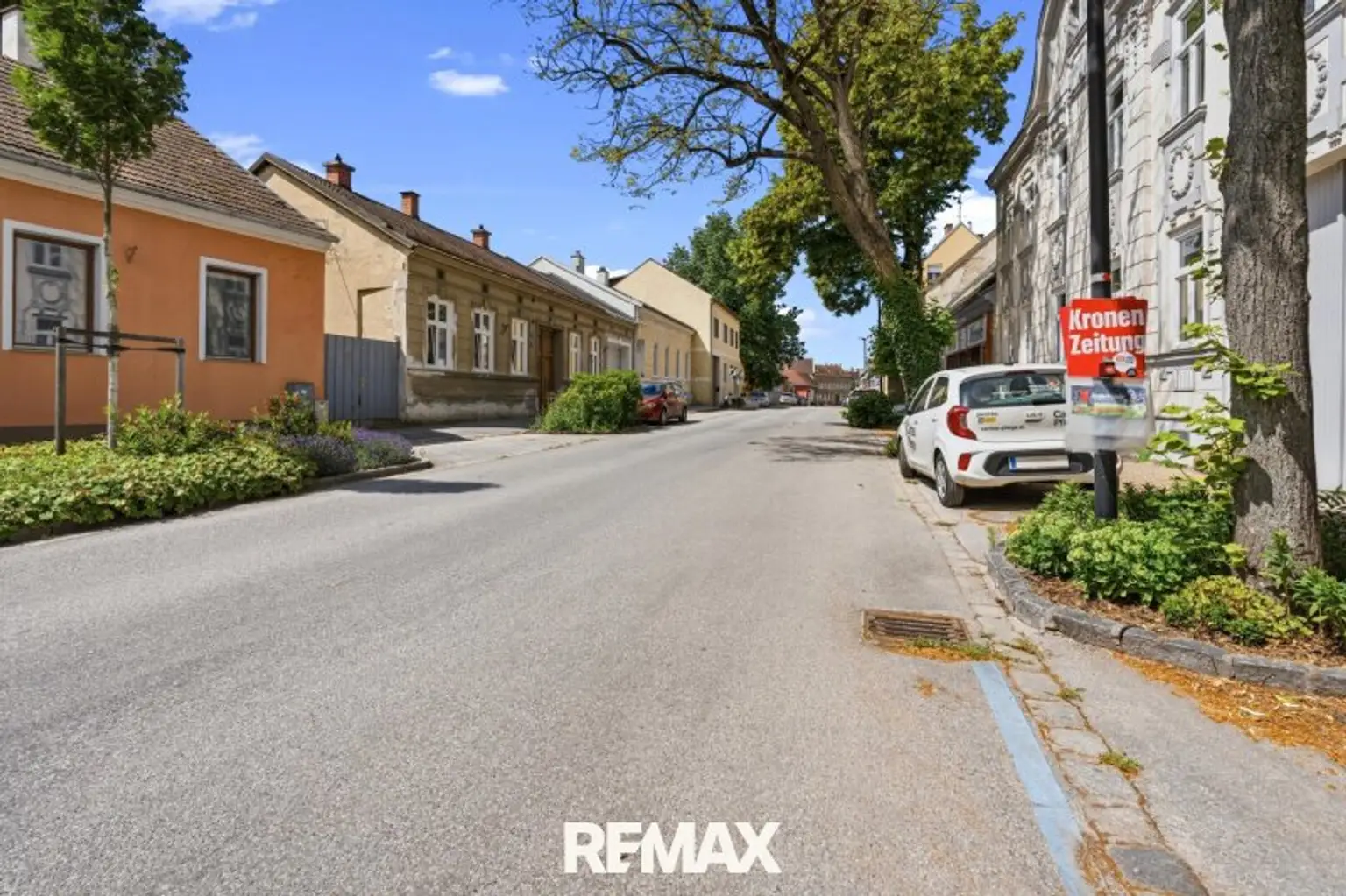 Straße vor dem Haus Stadtauswärts Richt. Hollabrun