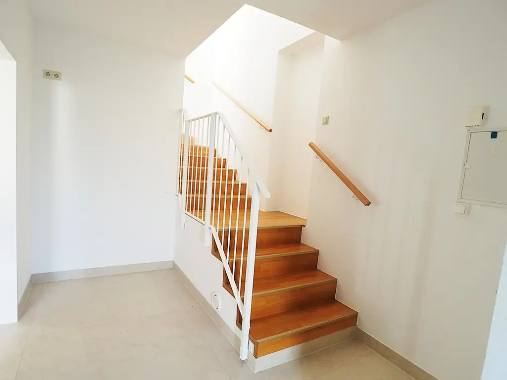 IDYLLISCHE LAGE NAHE "SCHILLERWASSER" BZW. "MÜHLWASSER"