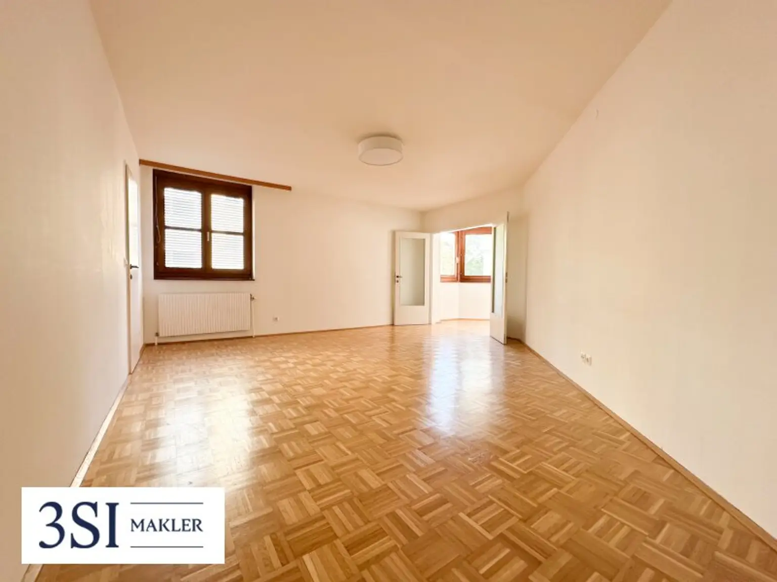 Charmante 2,5-Zimmer-Wohnung mit Blick in den idyllischen Schubertpark