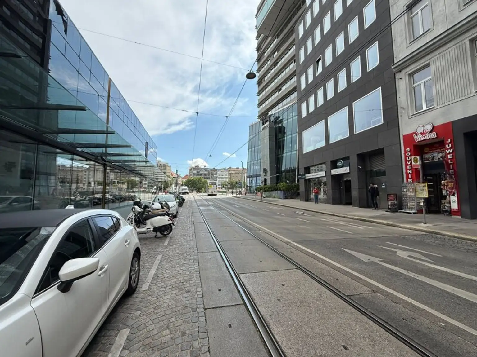 Straßenansicht