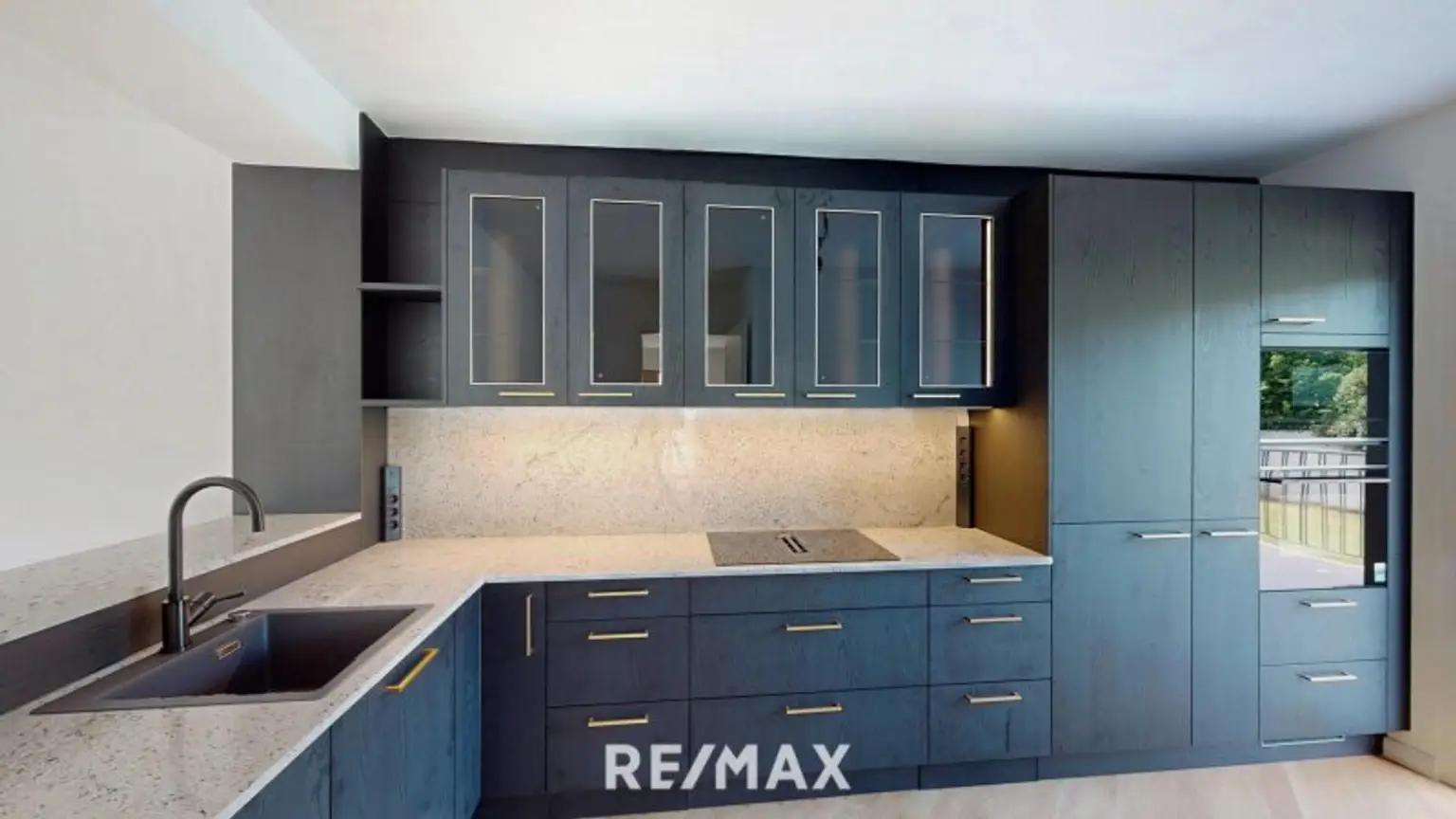 ETWAS GANZ BESONDERES Neuwertige Villa in Grün und Ruhelage mit gepflegtem Garten in privilegierter Lage Wien 1210