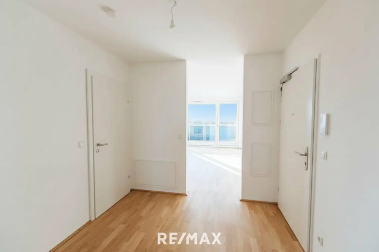 WERTBESTÄNDIGES INVESTMENT: NEUBAU,ERSTBEZUG, LOGGIA- PROVISIONSFREI