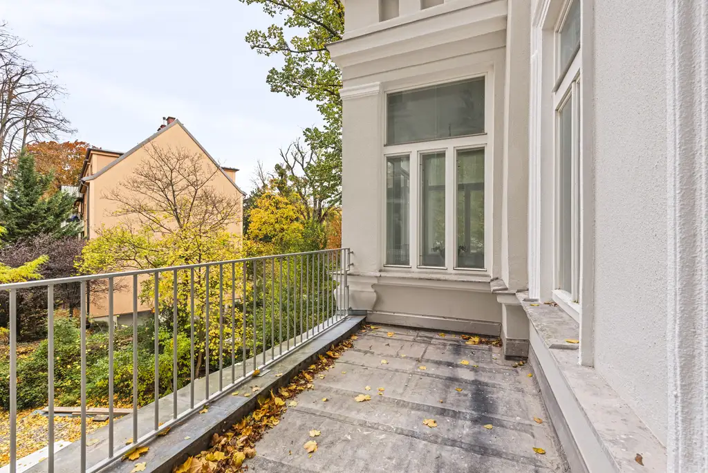 Villa Fleur - Wohnen in der herrschaftlichen Beletage mit Terrasse!
