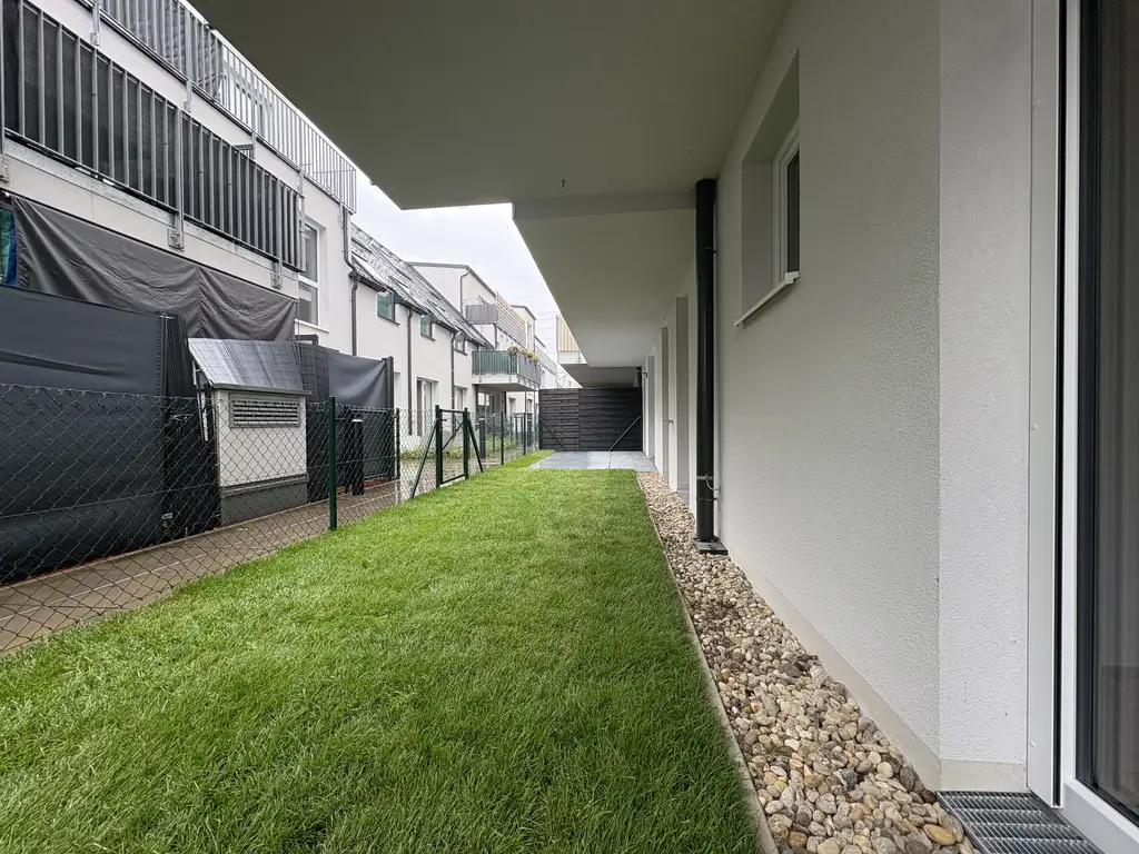 AB JULI: Wohnen im Grünen: 2-Zimmer-Wohnung mit Terrasse und Garten