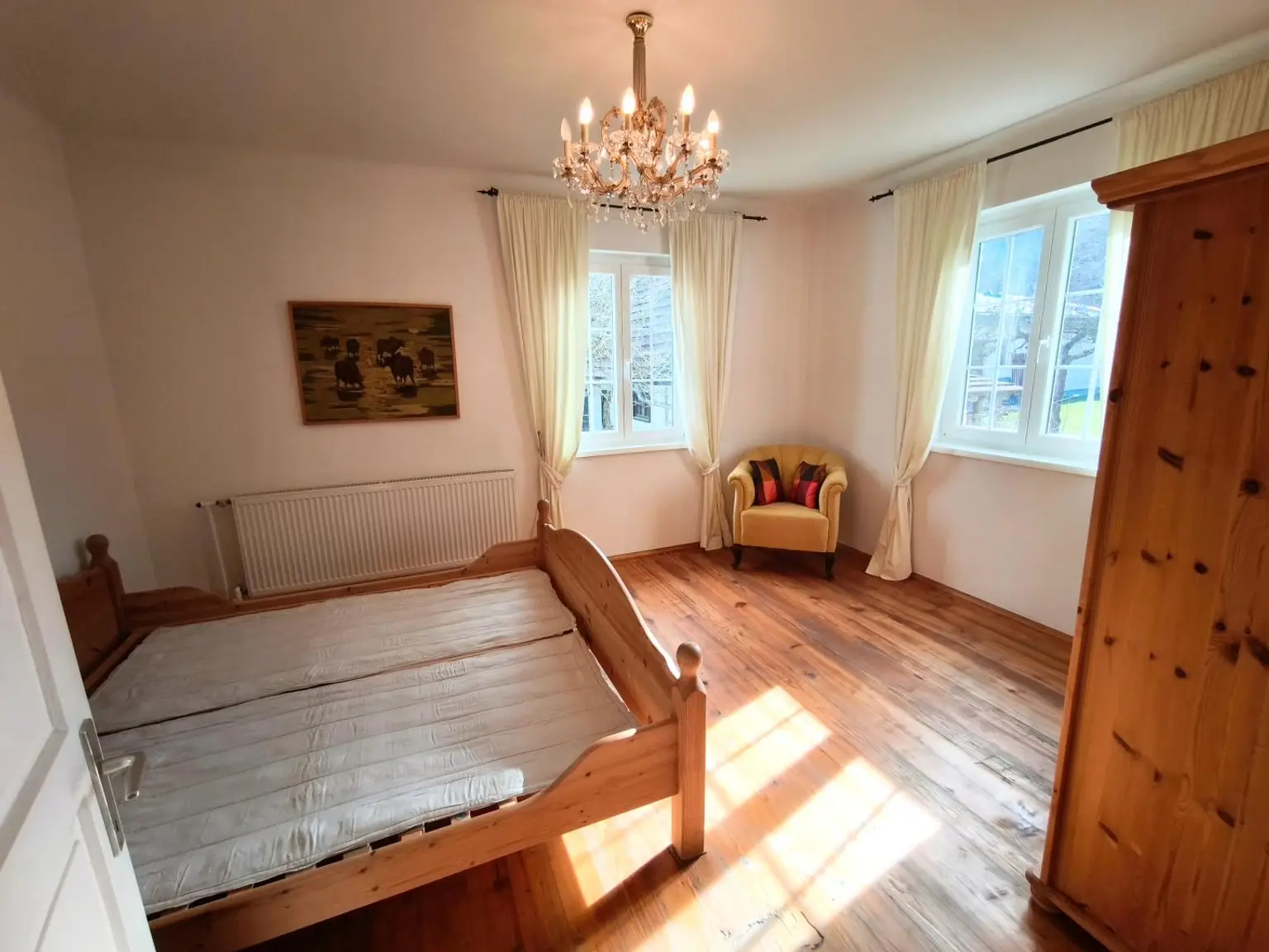 Schlafzimmer EG (1)