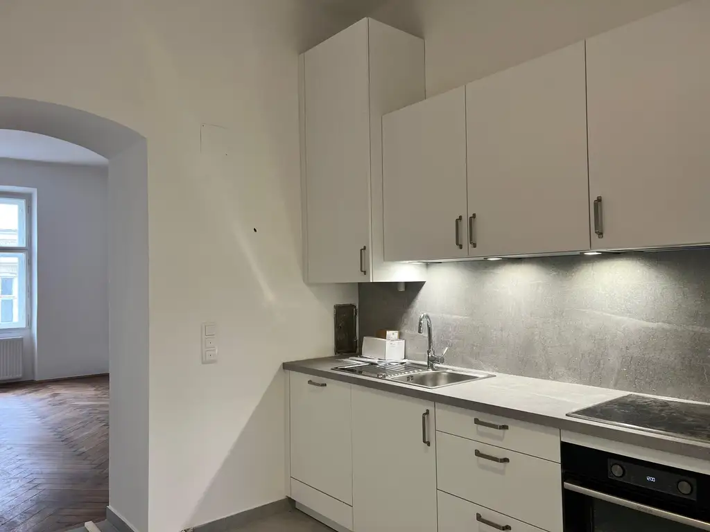 Stilvoll sanierter Altbau in begehrter Lage des 8. Bezirks