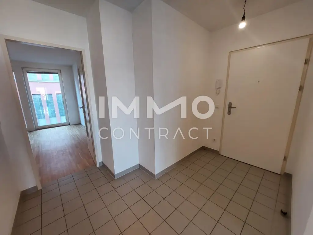 NUR SCHRIFTLICHE ANFRAGEN BITTE. 2-Zimmer-Wohnung mit Balkon in der Wielandgasse