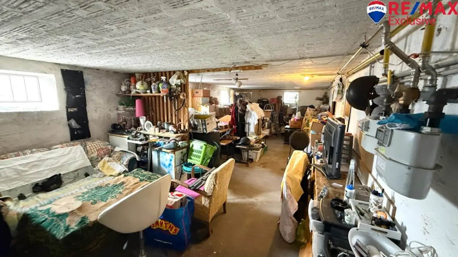 Renovierungsbedürftiges Ein- bzw. Mehrfamilienhaus in Wiener Neustadt – Ihr neues Projekt!