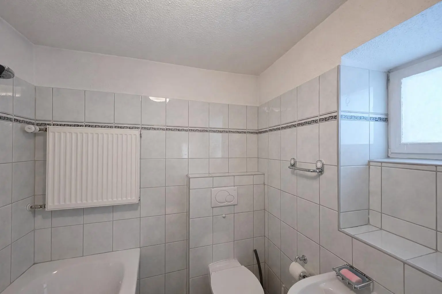 Haus- OG Badezimmer