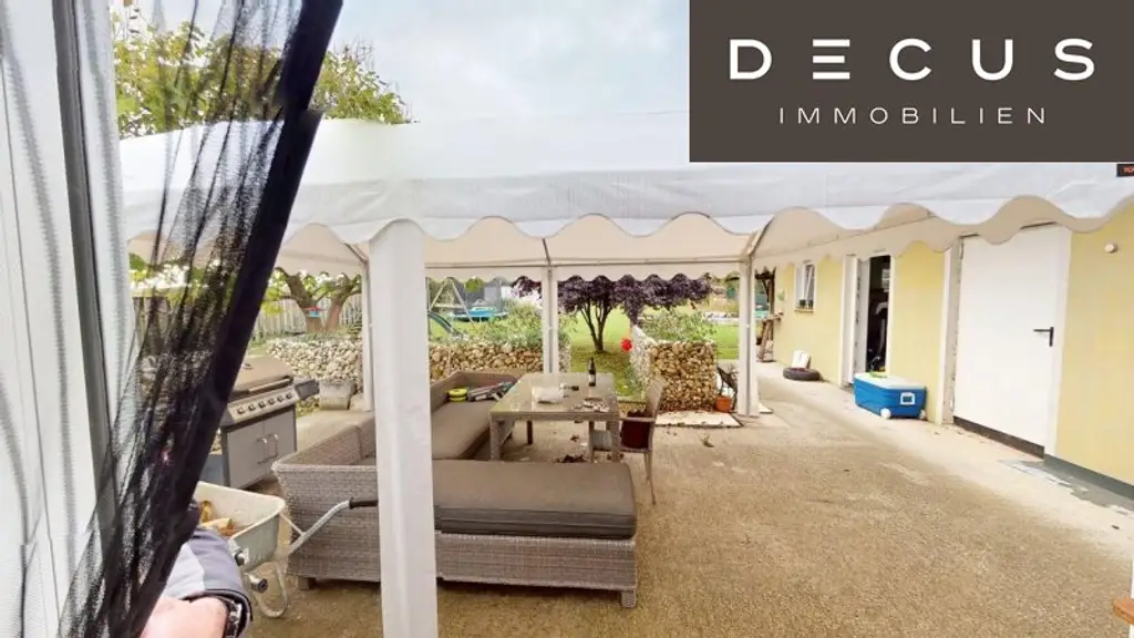 TRAUMHAFTES EINFAMILIENHAUS MIT MIT WOHNKÜCHE, 4 SCHLAFZIMMERN UND GROSSEM GARTEN