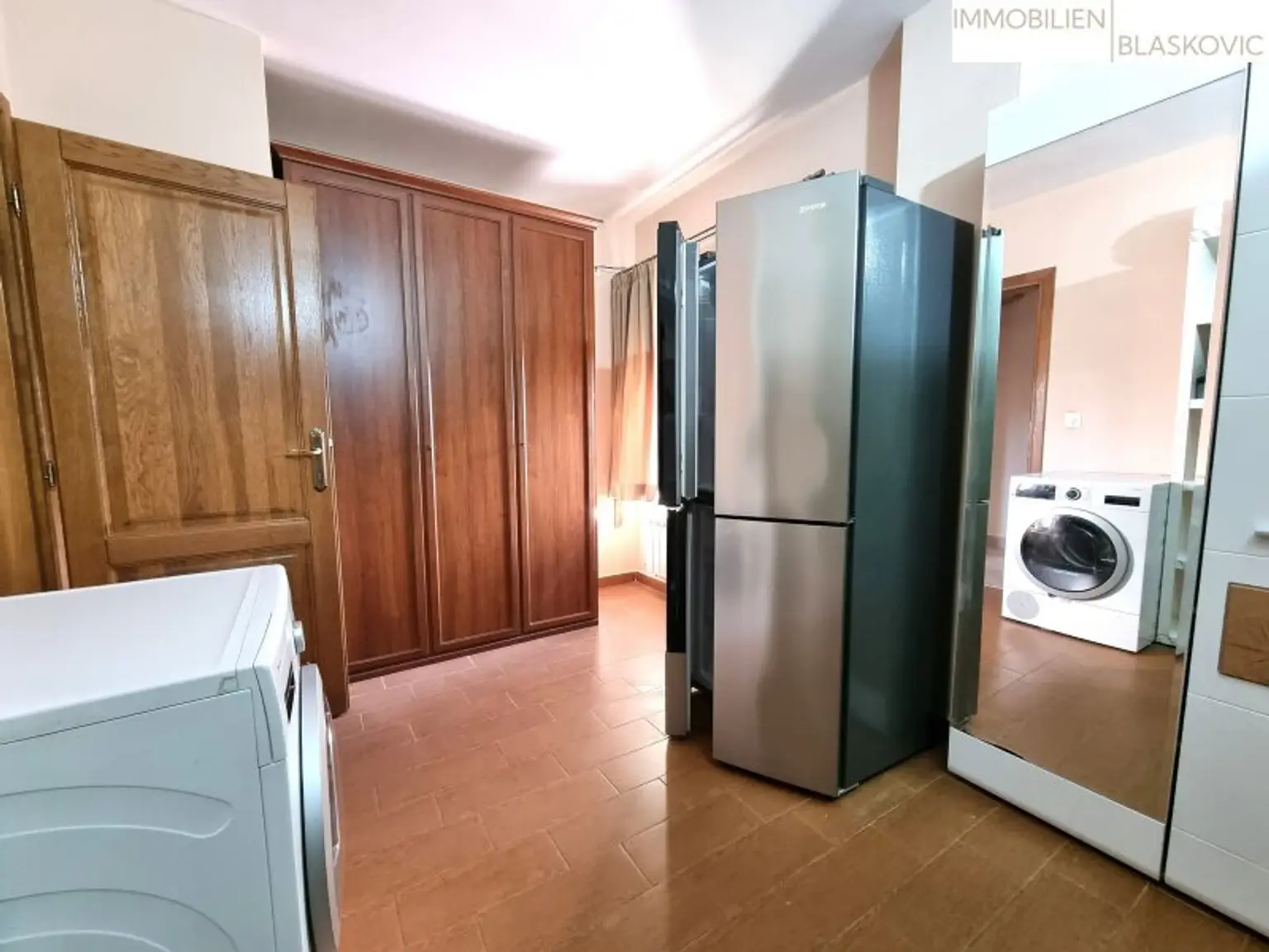 Porec Umgebung - Attraktives Steinhaus mit 2 Appartements und Pool/Wellness