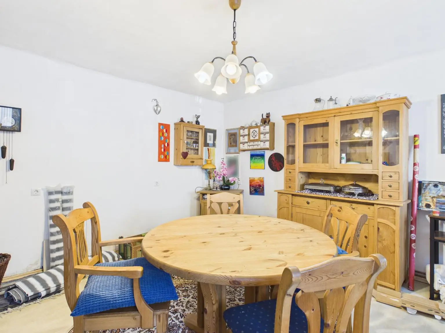 7784- Haus 2 Wohnzimmer