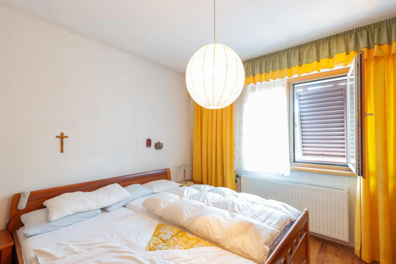 Schlafzimmer EG