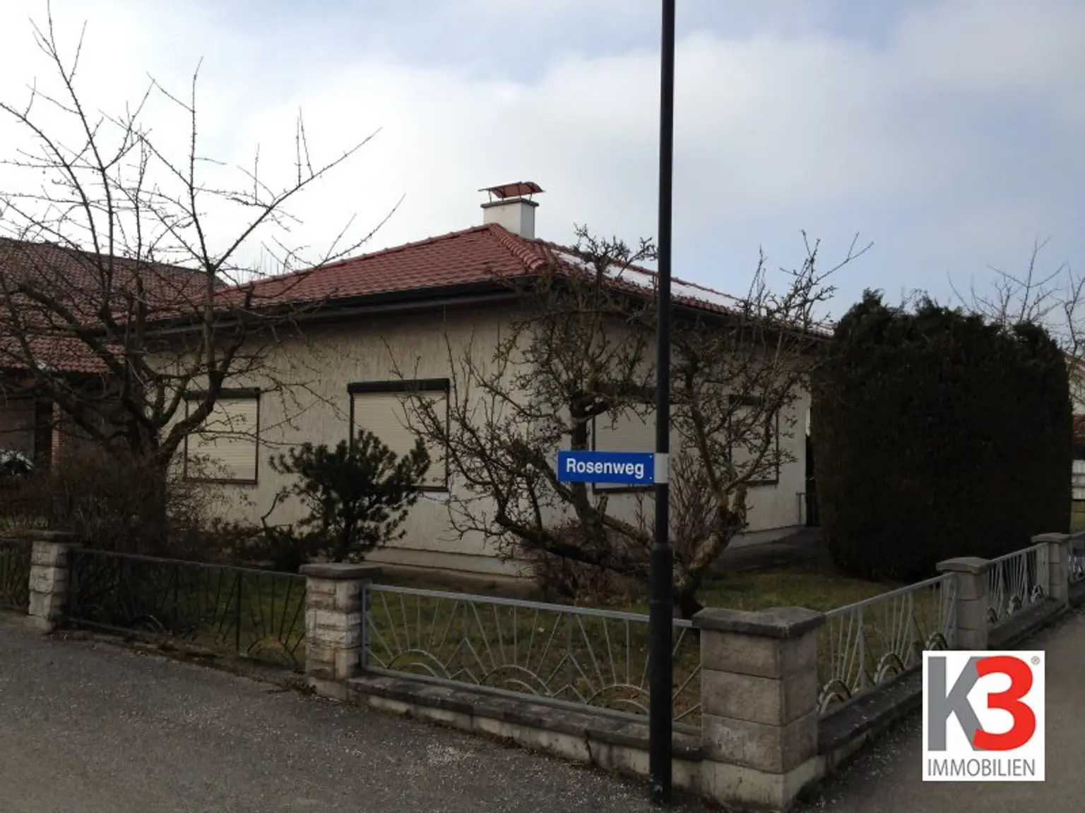 !!! Kleiner ruhig gelegener Bungalow mit Baugrund in der Nähe von Braunau !!!