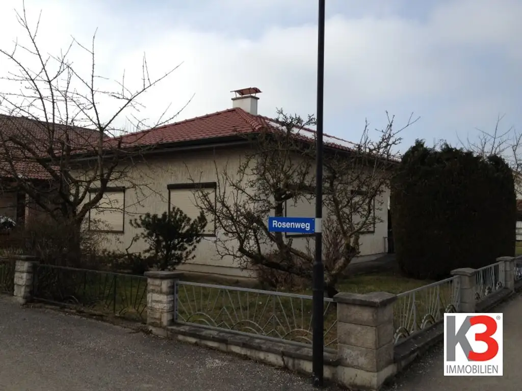 !!! Kleiner ruhig gelegener Bungalow mit Baugrund in der Nähe von Braunau !!!