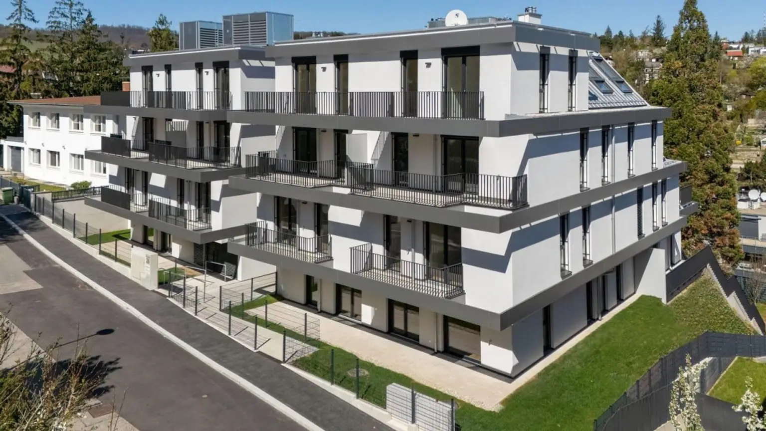 1.1-2 | ++ GRÜNES GLÜCK in GLANZING ++ VIER Zimmer Familienidylle mit GARTEN | Prima Service Immobilien
