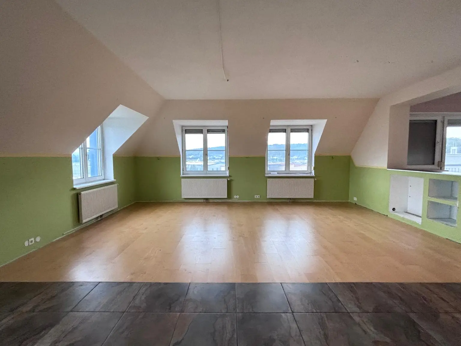 2. Wohnzimmer