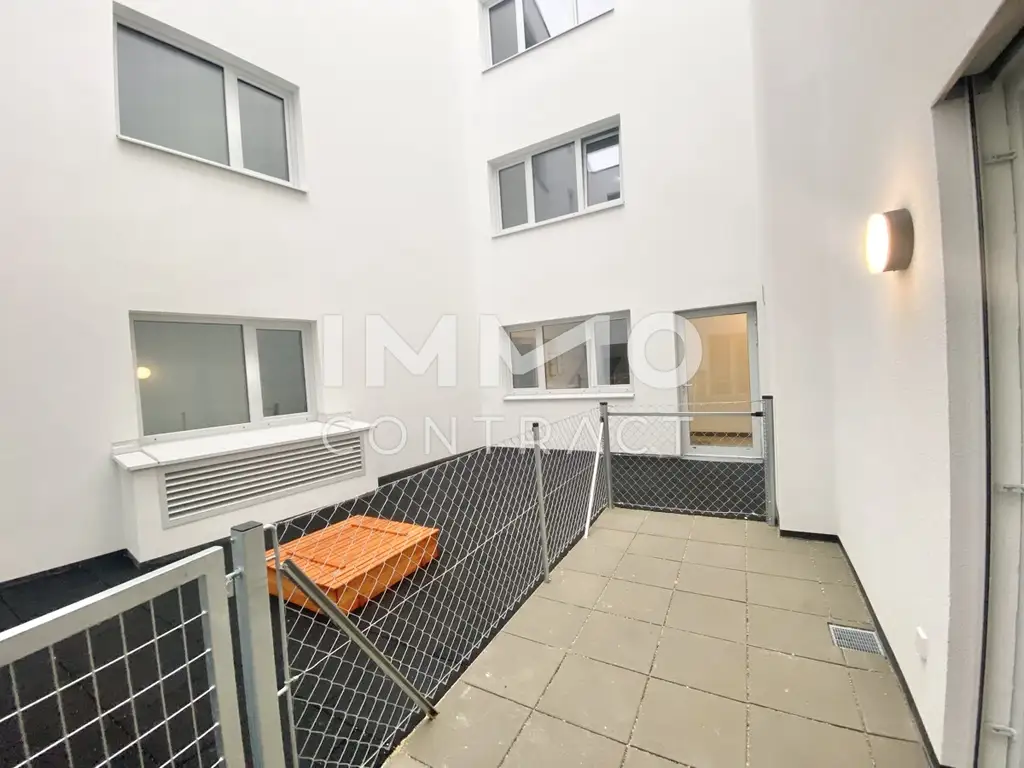 U3 2 Zimmer + Balkon - 1 bedroom apartment + balcony  ERSTBEZUG =Das Laurenz= Top Weitblick Wohnung