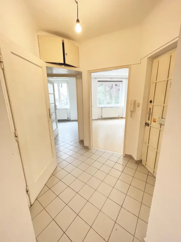 Geräumige 2-Zimmer Wohnung nahe Schweizergarten!