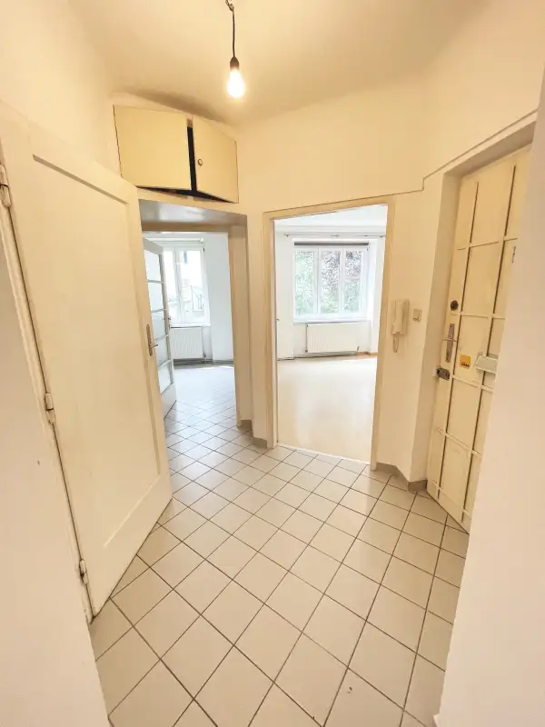 Geräumige 2-Zimmer Wohnung nahe Schweizergarten!