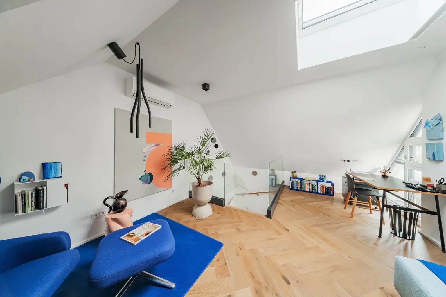 Exklusives Maisonette-Apartment; Modernes Wohnen auf zwei Ebenen