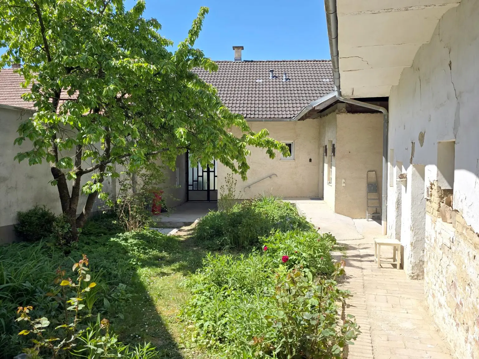 uneinsehbarer Innenhof