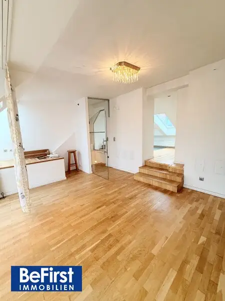 Einzigartige Gelegenheit: Traumhaftes Mehrfamilienhaus in eleganter Lage von Gersthof