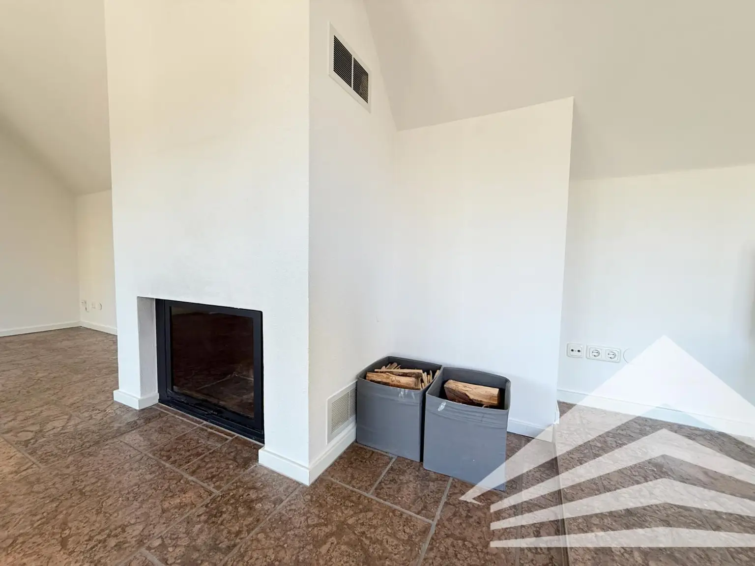 168 m² Penthouse in bester Innenstadtlage! Feine Ausstattung + PP inkl.!
