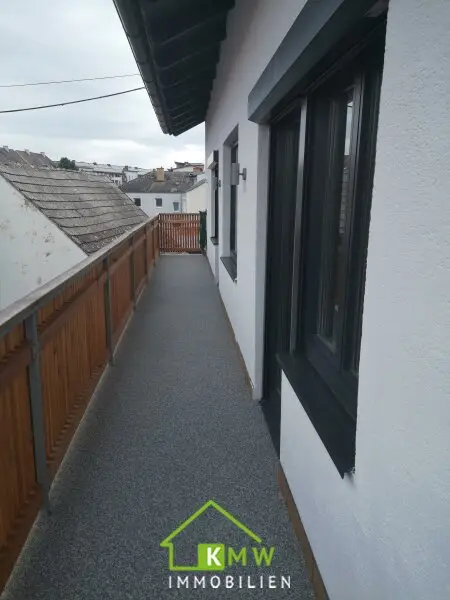 TOP-5-Zimmer-Wohnung in zentraler Ruhelage