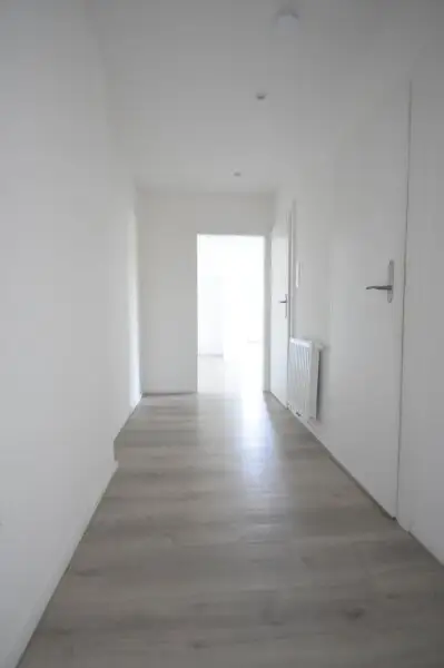 IDEALE 3,5 ZIMMER WOHNUNG - PERFEKTE RAUMAUFTEILUNG UND GEMEINSCHAFTSGARTEN