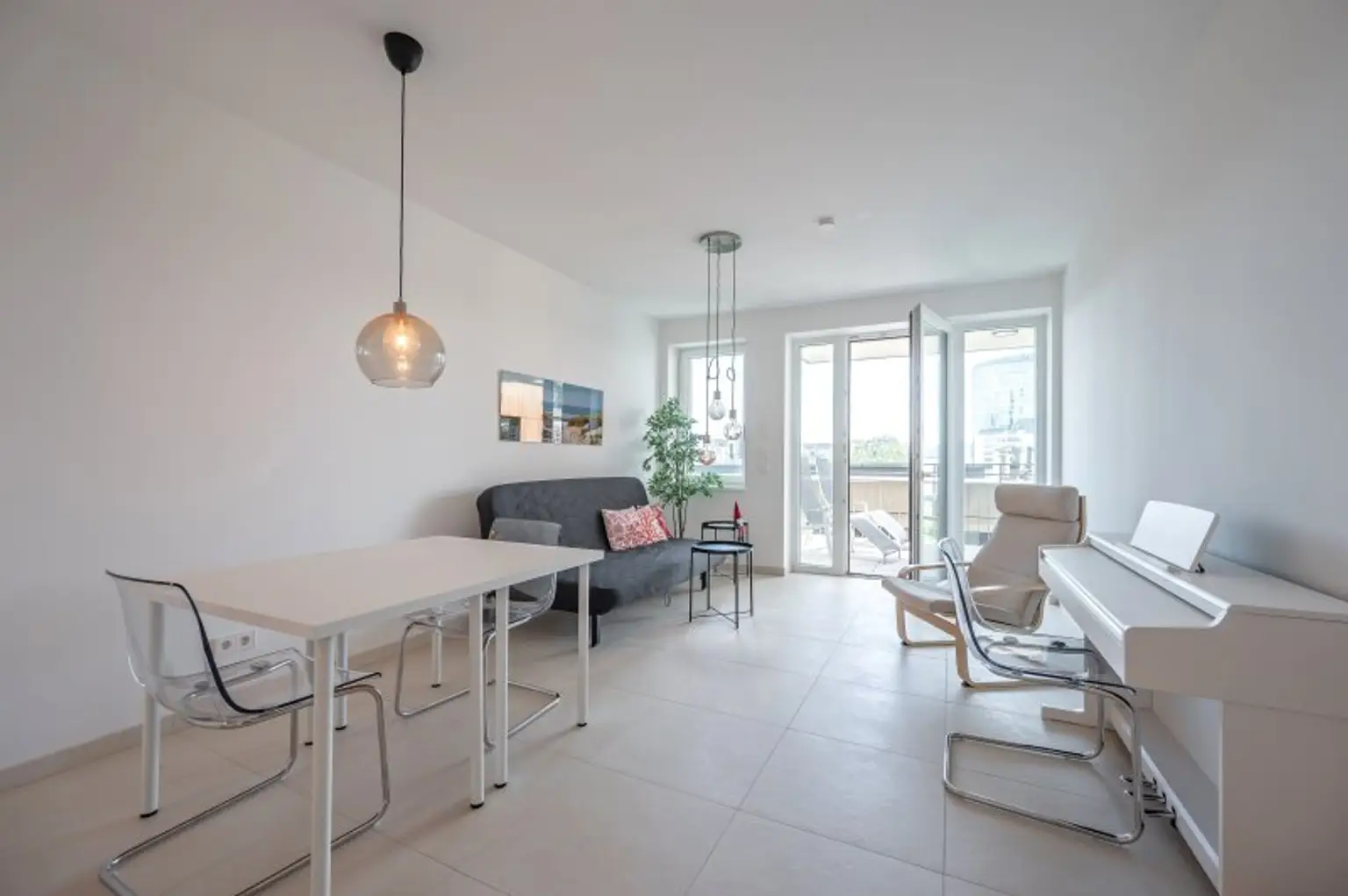 Exklusives Terrassenapartment mit Tiefgaragenplatz im Korso beim Prater !