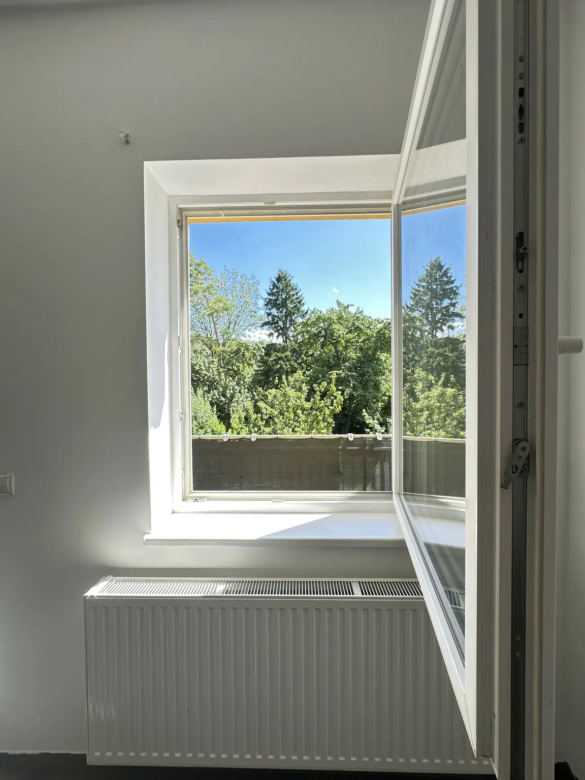 3 Zimmer Wohnung in Stockerau Balkon mit Grünblick
