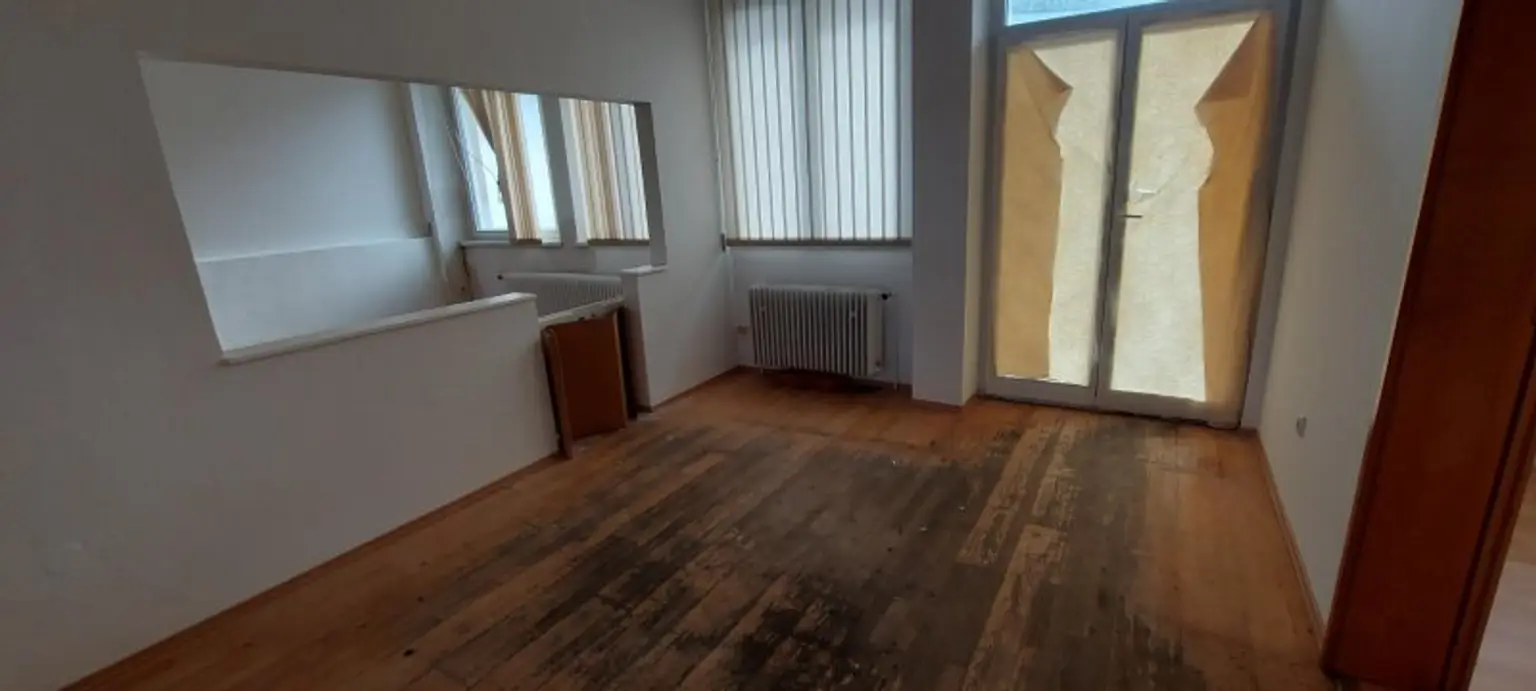 Vielseitiges Lagerobjekt mit über 173 m² Nutzfläche – Raum für Ihre Ideen!