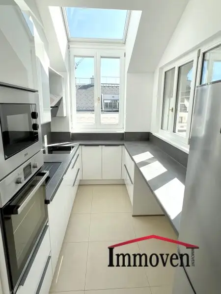Im Herzen des 1. Wiener Gemeindebezirks - 3-Zimmer-Dachgeschosswohnung mit Klimaanlage und Terrasse!