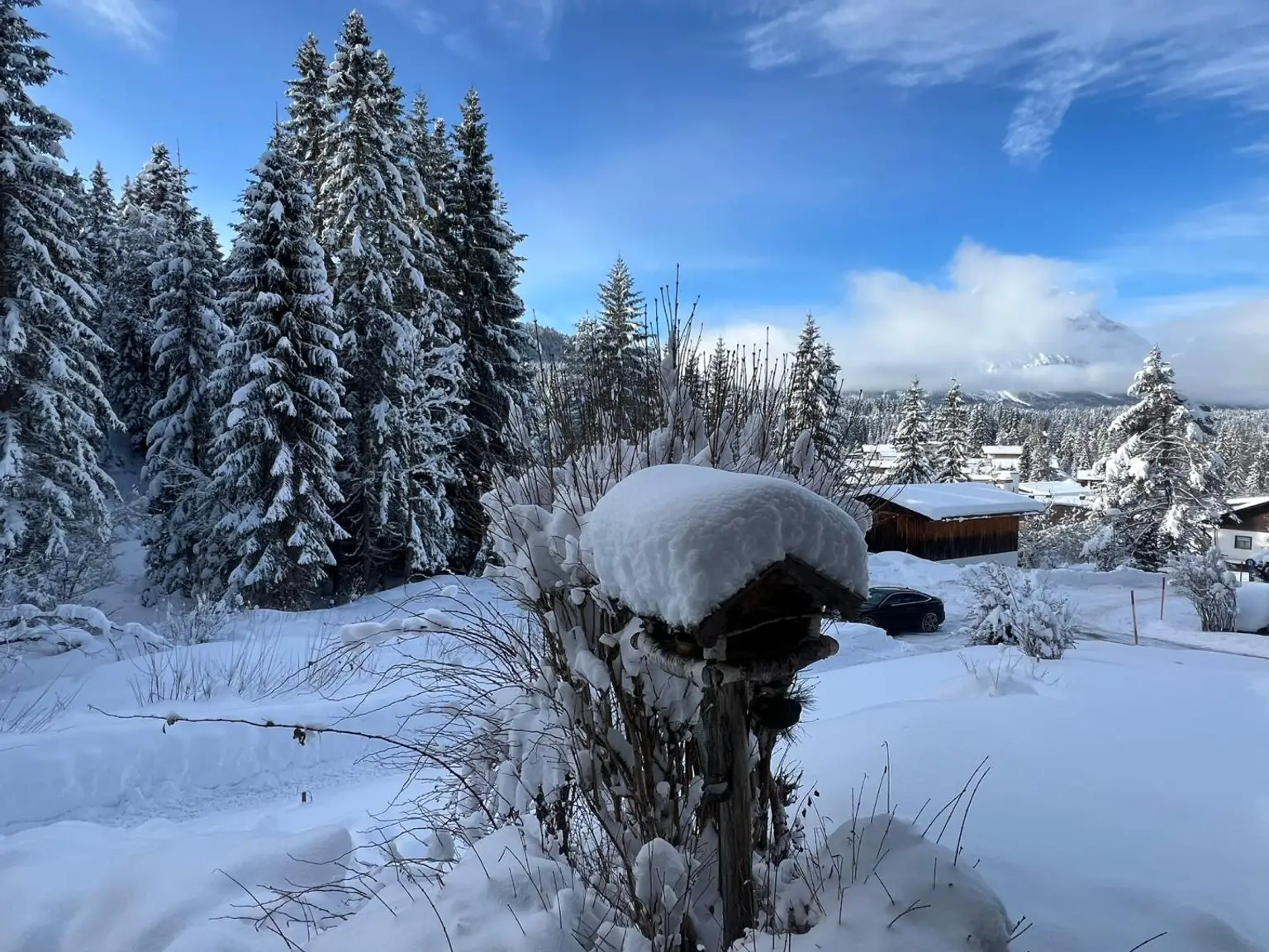 Impression im Winter vorm Haus