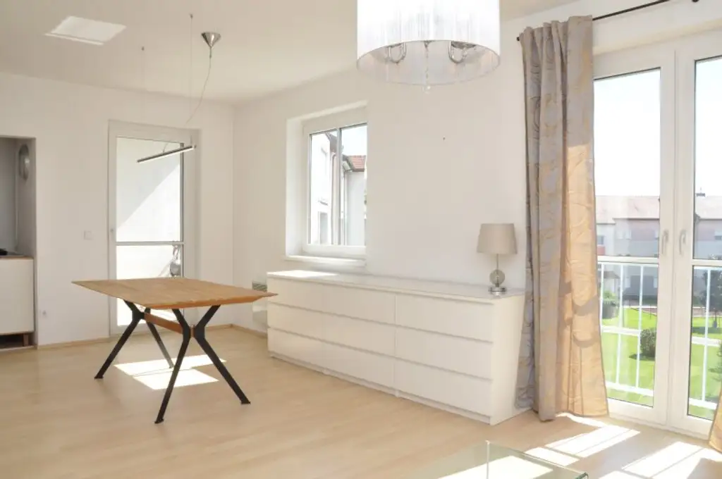 Lichtdurchflutete 3-Zimmer Wohnung mit Loggia in Eisenstadt – Ihr neues Zuhause wartet!